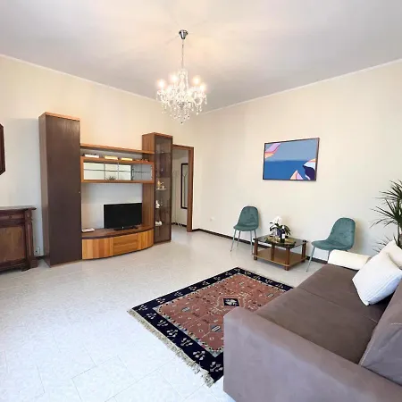 Magnolia Apartments, Di Garda *