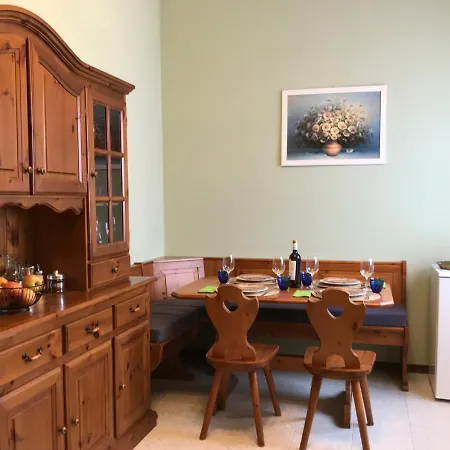 Magnolia Apartments, Di Garda Peschiera del Garda