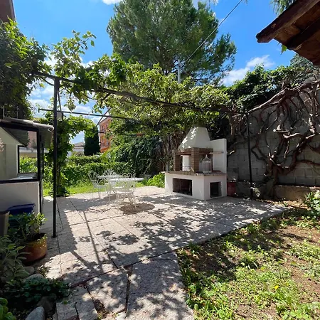 Apartment Magnolia Apartments, Di Garda