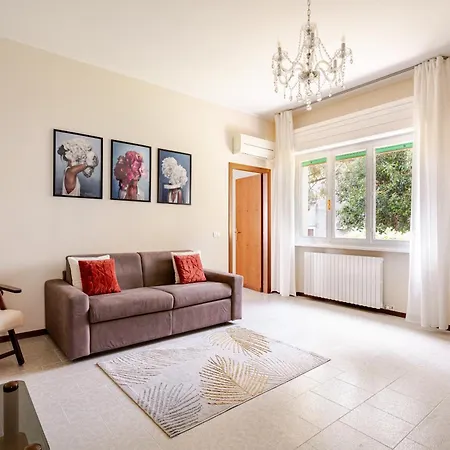 Magnolia Apartments, Di Garda *