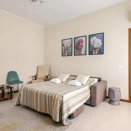 شقة Magnolia Apartments, Di Garda بسكييرا ديل غاردا